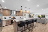 725 Dover Court - Photo 13
