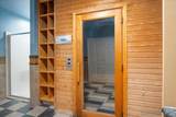 1480 Broadway - Photo 30