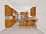 8309 Hillside Road - Photo 8