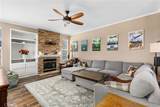 27196 Swift St. - Photo 9