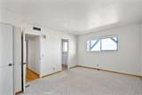 2637 Laurel Avenue - Photo 29