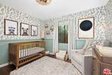4545 Tyrone Avenue - Photo 18