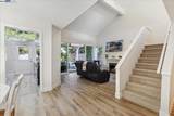 2211 Oakland Ave - Photo 14