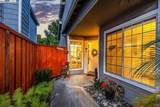 2211 Oakland Ave - Photo 44