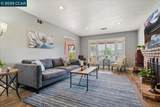 220 Longview Ct - Photo 6