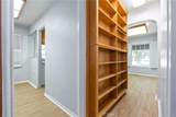 1115 Vine Street - Photo 10
