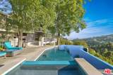 2753 Nichols Canyon Road - Photo 32
