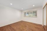 1051 La Reina Drive - Photo 22