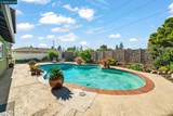 1110 Lomitas Ave - Photo 39