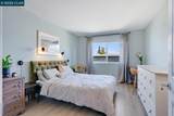 567 Oakland Ave - Photo 16