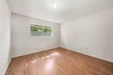 2479 Hemlock Avenue - Photo 10