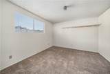 2479 Hemlock Avenue - Photo 22