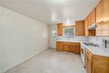 2479 Hemlock Avenue - Photo 8