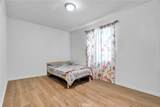 9155 Cedros Avenue - Photo 26