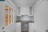 2910 Almond St - Photo 16