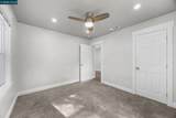 2910 Almond St - Photo 23