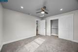 2910 Almond St - Photo 24