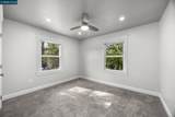 2910 Almond St - Photo 25