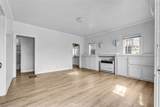2112 Burnside Avenue - Photo 3