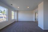 1061 Vista Avenue - Photo 22