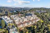 2385 Roscomare - Photo 1