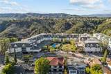 2385 Roscomare - Photo 36