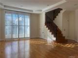 10623 Moorpark Street - Photo 7