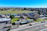 7918 Hwy 99 E - Photo 4