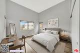 11124 Burbank Boulevard - Photo 17