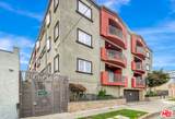 11124 Burbank Boulevard - Photo 46
