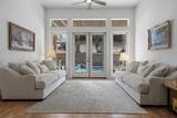 133 Vista Royale - Photo 3