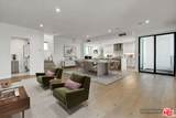 733 1/2 Gramercy Place - Photo 1