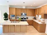 1667 Oak Street - Photo 4