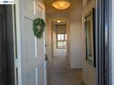 19100 Crest Ave - Photo 5