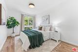 1909 Pelham Avenue - Photo 20