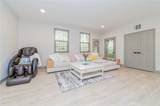 151 Silverado - Photo 3