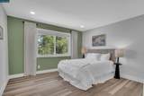 2131 Pomona Ave - Photo 11