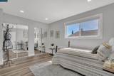 2131 Pomona Ave - Photo 16