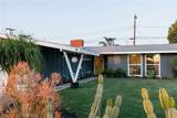 2566 Oxford - Photo 3
