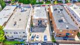 139 Manhattan - Photo 10