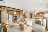 1333 Laverock Ln - Photo 18