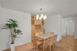4915 Tyrone Avenue - Photo 11