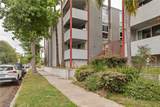 4915 Tyrone Avenue - Photo 30