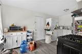 216 Graves - Photo 23