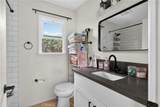 216 Graves - Photo 60