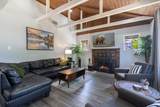643 Villa Grove Avenue - Photo 2