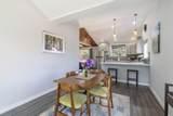 643 Villa Grove Avenue - Photo 9