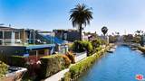 230 Carroll Canal - Photo 1
