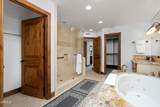 4008 Mariner Circle - Photo 18