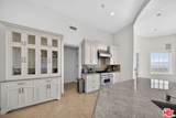 13320 Mulholland Drive - Photo 30